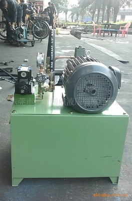 國(guó)威液壓 專業(yè)打造2.2KW非標(biāo)液壓站動(dòng)力系統(tǒng)，助力高效流體傳動(dòng)